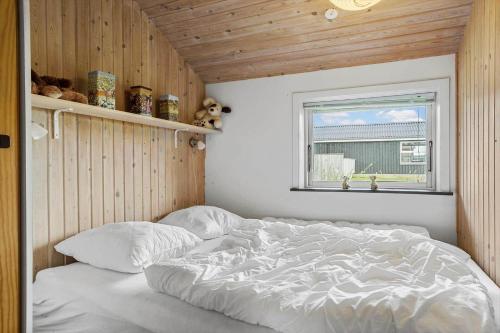 Katil atau katil-katil dalam bilik di LF320-Hurup-Thy-Skraningen-9