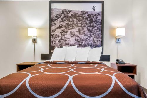 Katil atau katil-katil dalam bilik di Super 8 by Wyndham Custer/Crazy Horse Area