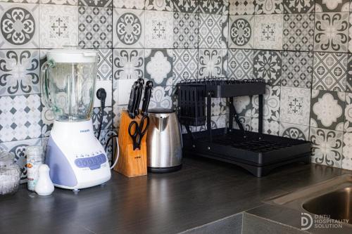 Dapur atau dapur kecil di Tegal Harum Villa Ubud