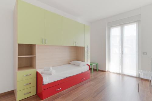GuestHost - Gorla Modern Apartment Milan