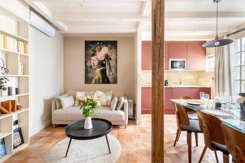 Superb air-conditioned apartment in the heart of the Marais