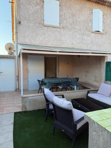 Bas de villa avec jardin - Centre ville et Plage à pied