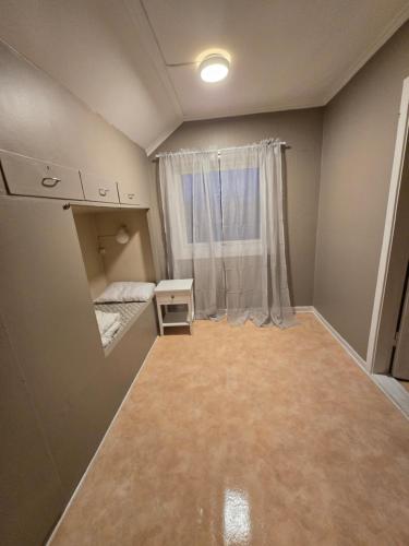Dapur atau dapur kecil di Stortindveien6 with 3 bedrooms