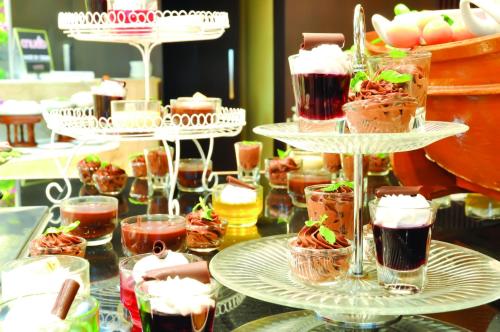 Makanan di atau berdekatan hotel