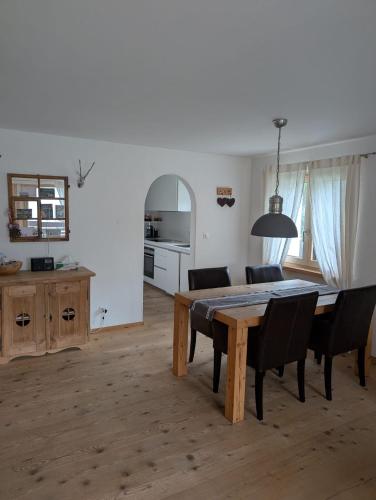 Wunderschöne 3 Zimmerwohnung mit Bergblick in Celerina