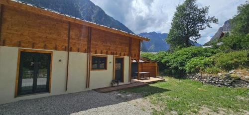 Chalet confortable à Les Deux Alpes 77 m² avec vue