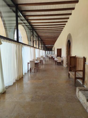 Εστιατόριο ή άλλο μέρος για φαγητό στο Hospedería del Monasterio de Rueda