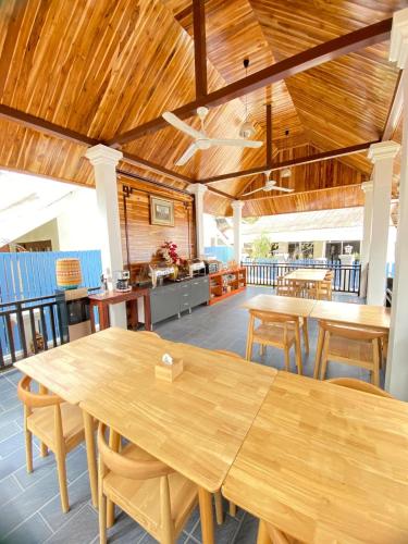 Restoran atau tempat lain untuk makan di Sadakham Green Garden Hotel