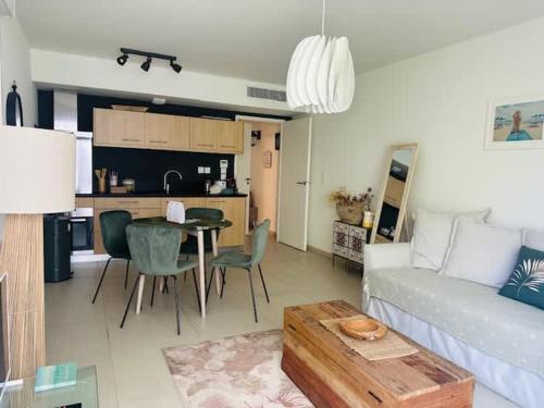 B035 Magnifique appartement neuf a deux pas du centre