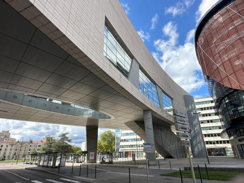 Appartement standing 80m2, calme, lumineux, 2 chambres, proche centre historique & Auditorium Dijon
