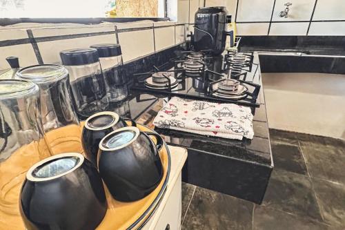Dapur atau dapur kecil di Loft Praia dos Anjos
