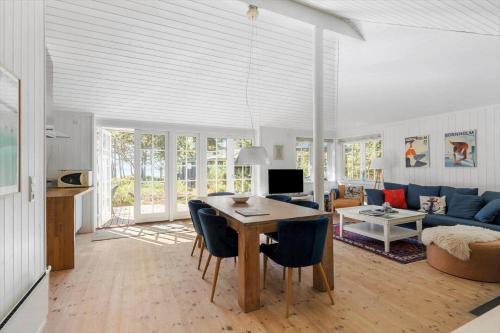 Φωτογραφία από το άλμπουμ του 3609-Nexo-Tangvej-5-A σε Neksø