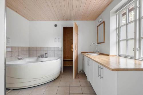 Un baño de 3709-Nexo-Pynten-3