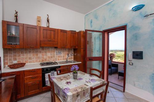 Una cocina o zona de cocina en Suite Maya