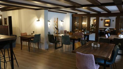 Posezení v ubytování Landhotel und Restaurant Haus Steffens bei Calpas