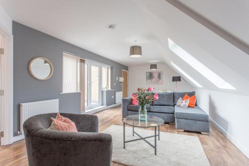 Foto Modern Bright 1-2 Bed Apartments Oxford, with Free Parking ,OX4 Near BMW Science Park & Hospitals 1