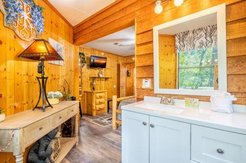 Μια τηλεόραση ή/και κέντρο ψυχαγωγίας στο The Mountain Dacha By Avada Properties