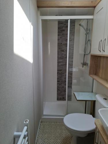 Koupelna v ubytování Fir Tree - 2 bedrooms sleeps 5