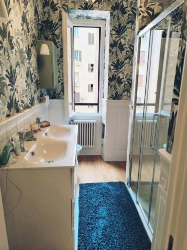 Elegant apartment 5 minutes from the subway