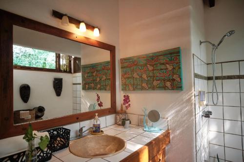 Φωτογραφία από το άλμπουμ του The Beach Bungalows Tamarindo- Adults Only στο Ταμαρίντο