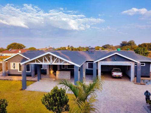 Belant House, Mandara