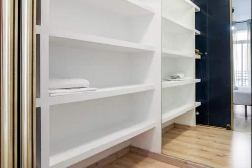 Centrico, 2 habitaciones, confort ascensor,wifi AC