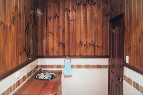 Φωτογραφία από το άλμπουμ του Treetops Chalet σε Leura