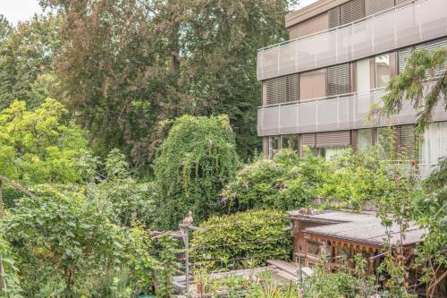 Central 2-bedroom apartment with BaselCard