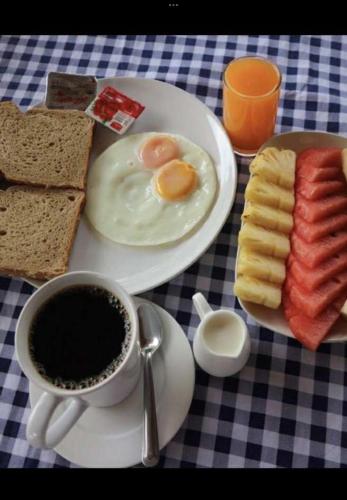 Mad på pensionatet eller i nærheden