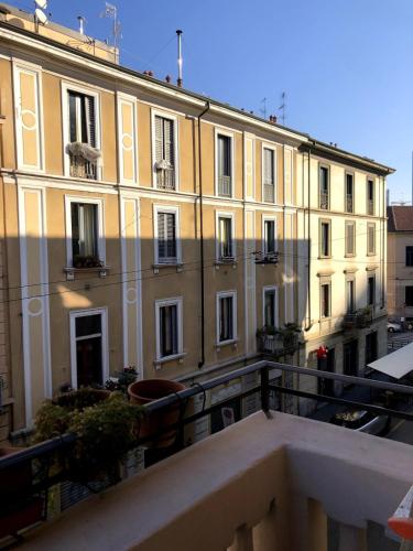Cozy Studio in Heart of Isola