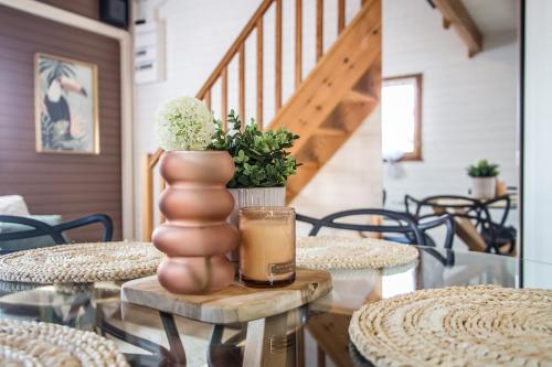 Imagen de la galería de L'Écrin - Chalet & Spa vue lac, en Prouilly