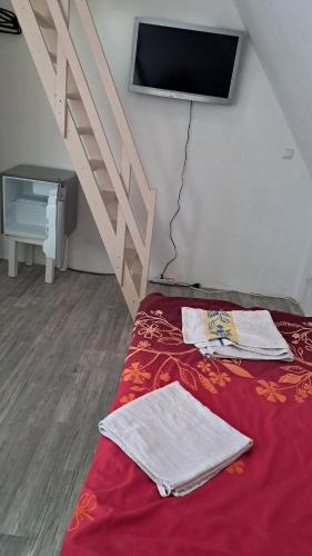 Postel nebo postele na pokoji v ubytování Aukrug MK Zimmer
