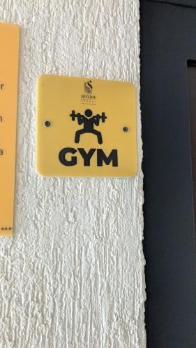 Πιστοποιητικό, βραβείο, πινακίδα ή έγγραφο που προβάλλεται στο Krystal suites