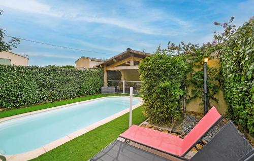 Amazing Home In Rochefort Du Gard