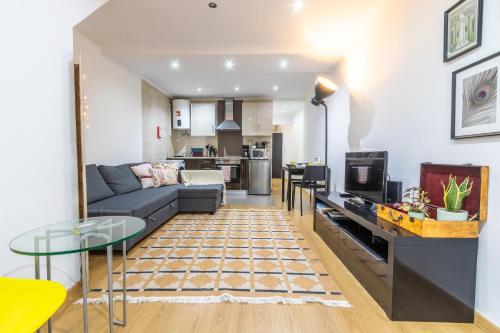 Central Lisbon Apartment with Private Patio