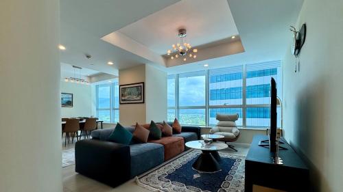 Et opholdsområde på Centaurus Two bedroom Mountain View Apartment