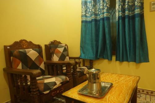 Istumisnurk majutusasutuses DKS Illam