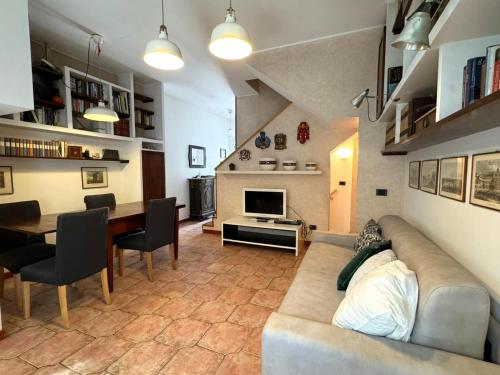 The Perfect Corner - Private House with Garden in San Siro