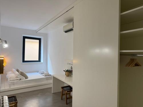Rome design and fitness stay - Pantheon and Trevi
