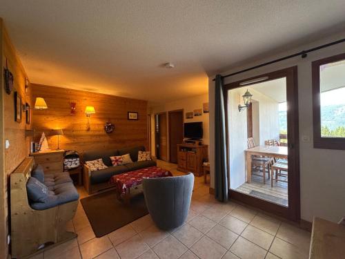 Confortable appartement 3 chambres avec WiFi pour 8 personnes - FR-1-642-7