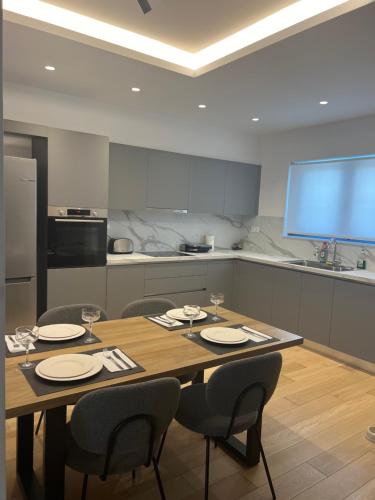 Η κουζίνα ή μικρή κουζίνα στο New apartment