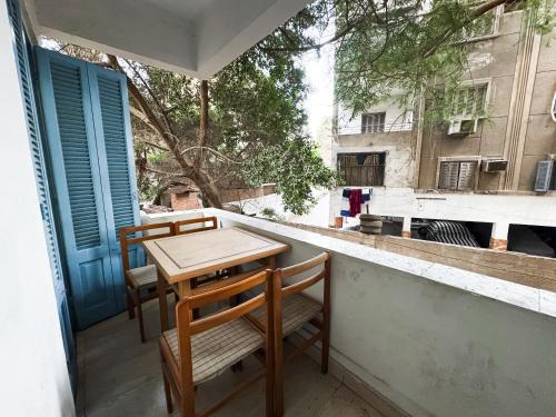 Stylish 2BR in Maadi Walk to Nile N Cafes
