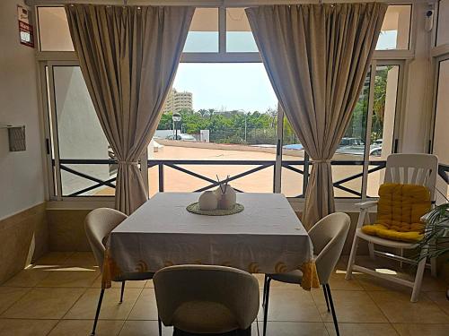 Apartment in San Marino complex