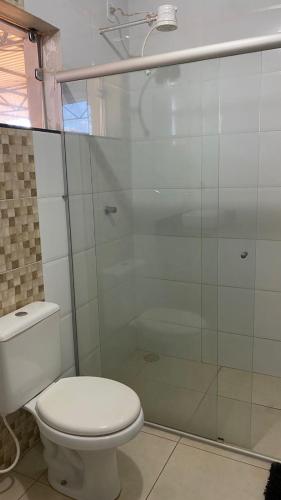 Bilik mandi di Hotel Itiquira