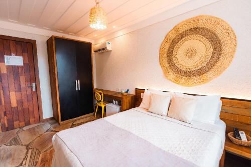 Katil atau katil-katil dalam bilik di PIER BEACH CLUB