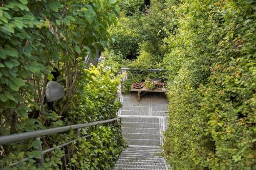 a set of stairs with a bench and a table at SL324-Slagelse-Strandvaenget-29 in Slagelse