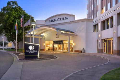 a rendering of the front of a hotel at DoubleTree by Hilton Phoenix Midtown in Phoenix