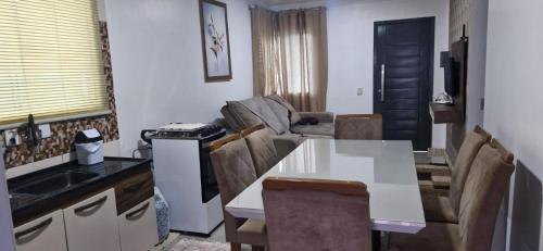 Η κουζίνα ή μικρή κουζίνα στο Casa e conforto