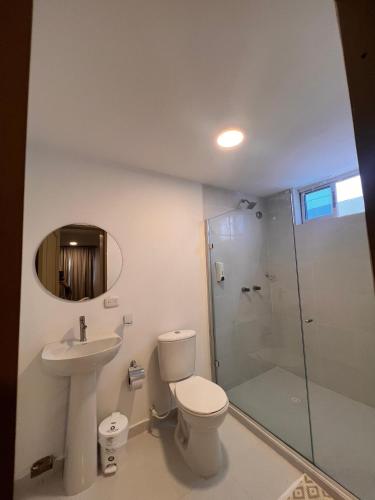 Un baño de Davé Paradise