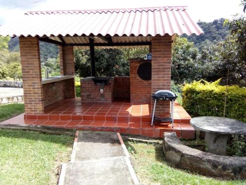 Κήπος έξω από το Casa Quinta Arbelaez